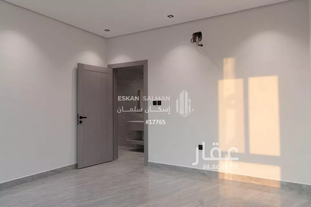 شقة 5 غرف في الحمرا 3