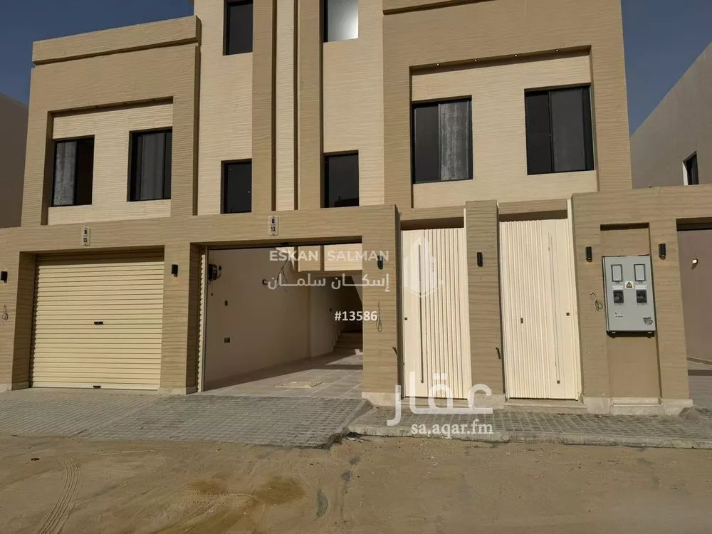 فيلا 6 غرف في عكاظ 2