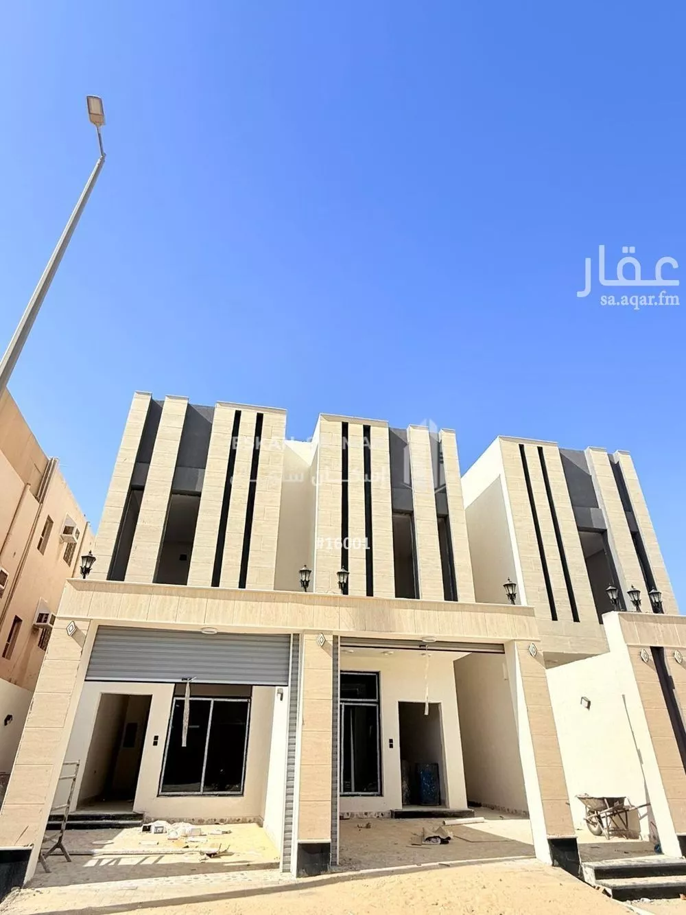 فيلا 7 غرف في ضاحية الملك فهد 1