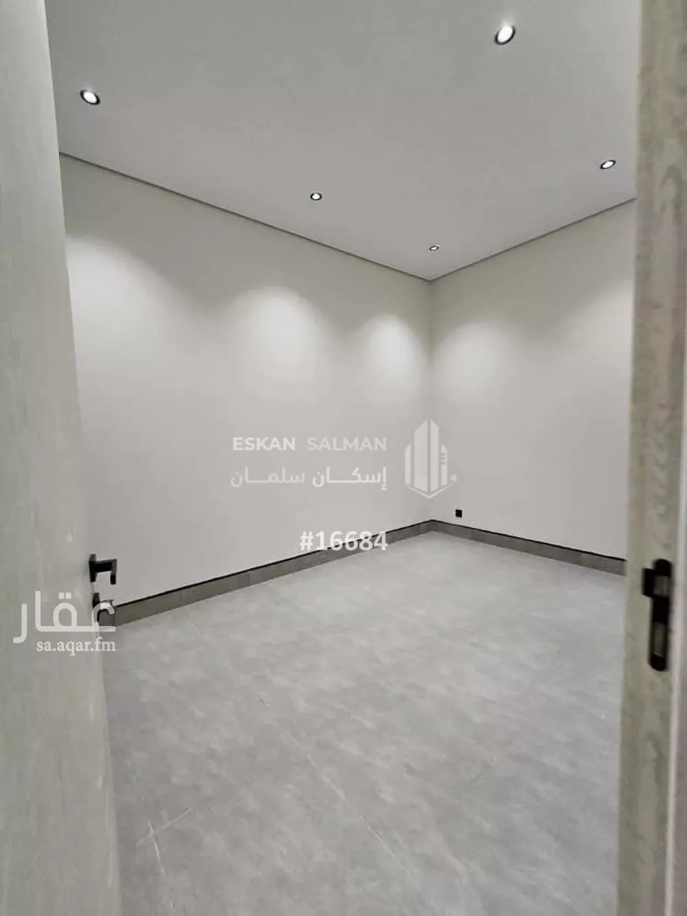 شقة 4 غرف في الرمال 2