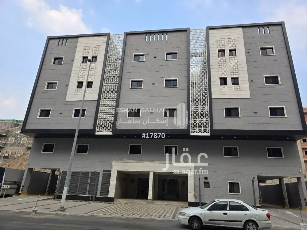 شقة 4 غرف في الهجرة 1