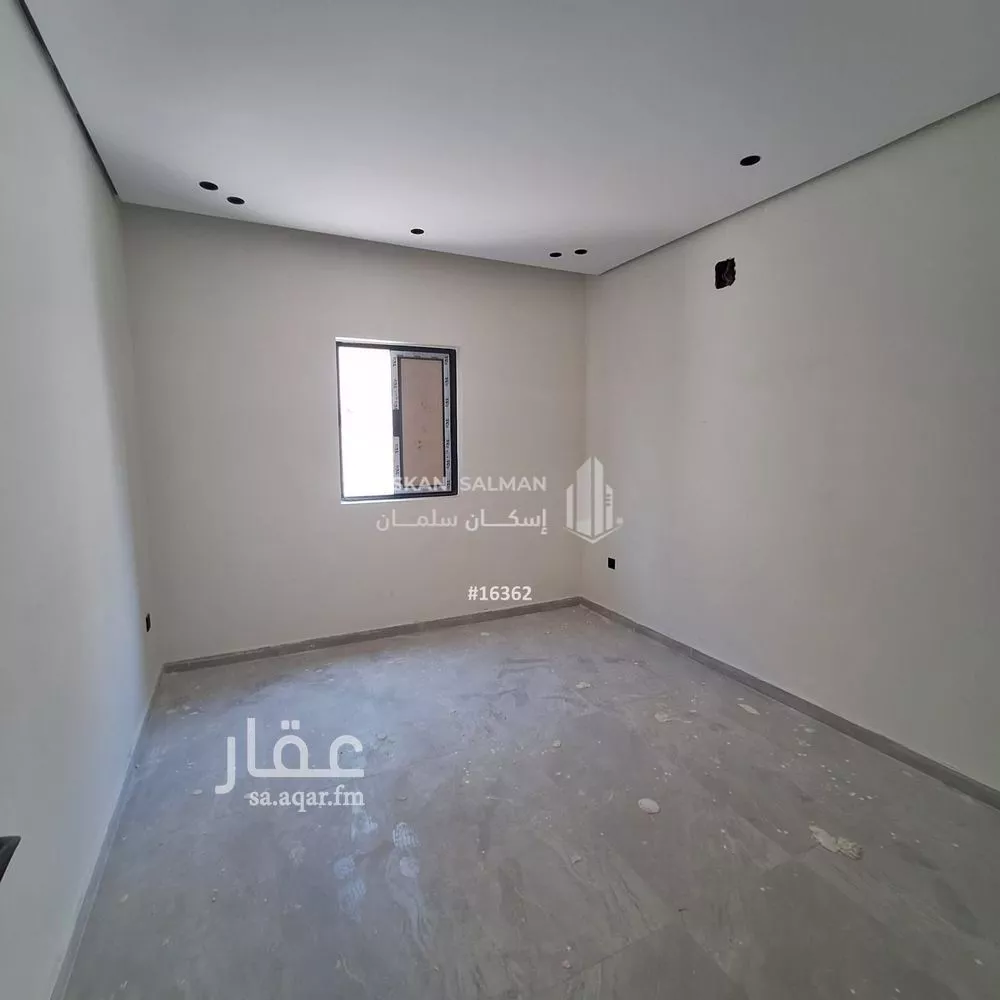 فيلا 5 غرف في ضاحية الملك فهد 5