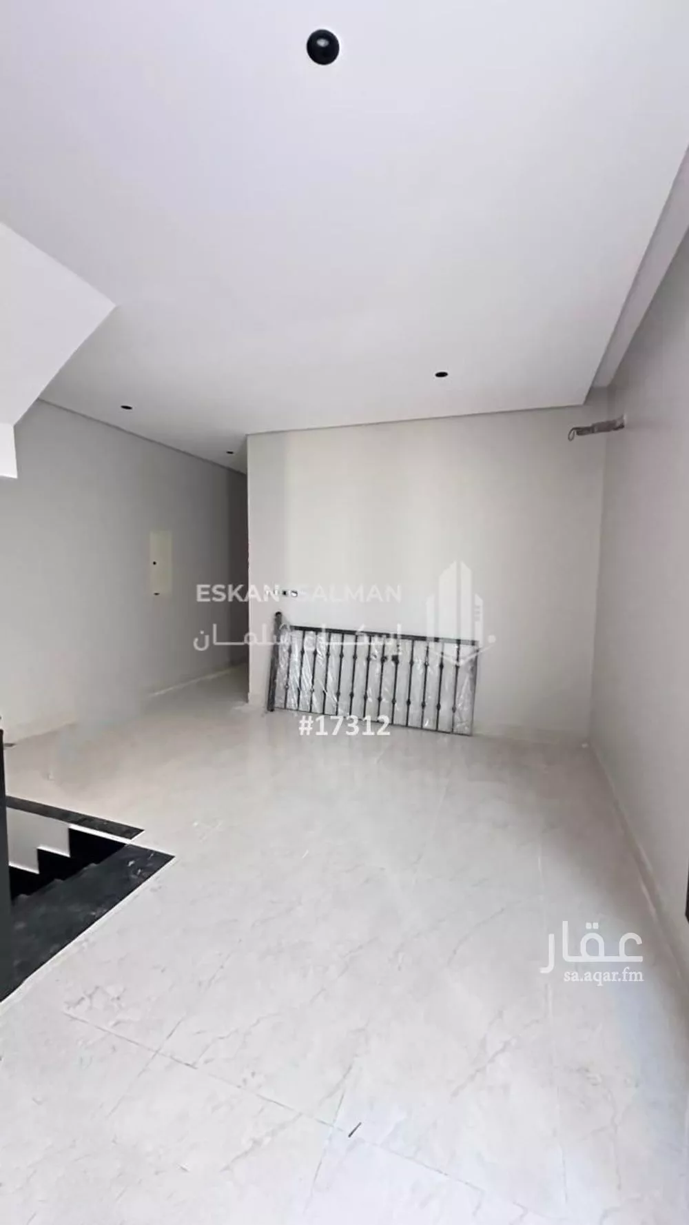 فيلا 7 غرف في العقيق 3