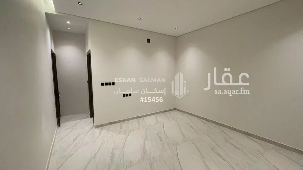 7 bedroom apartment in Al Maizilah 2