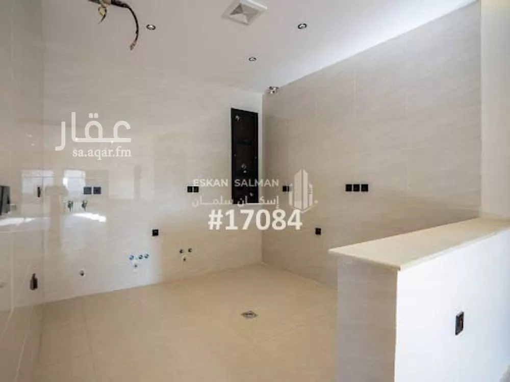 شقة 4 غرف في الصفا 5