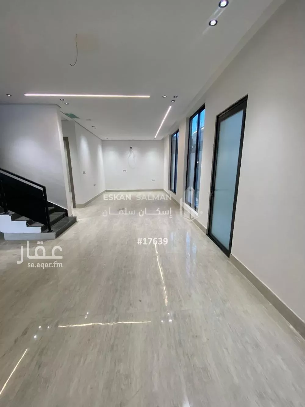 فيلا 7 غرف في ضاحية الملك فهد 5