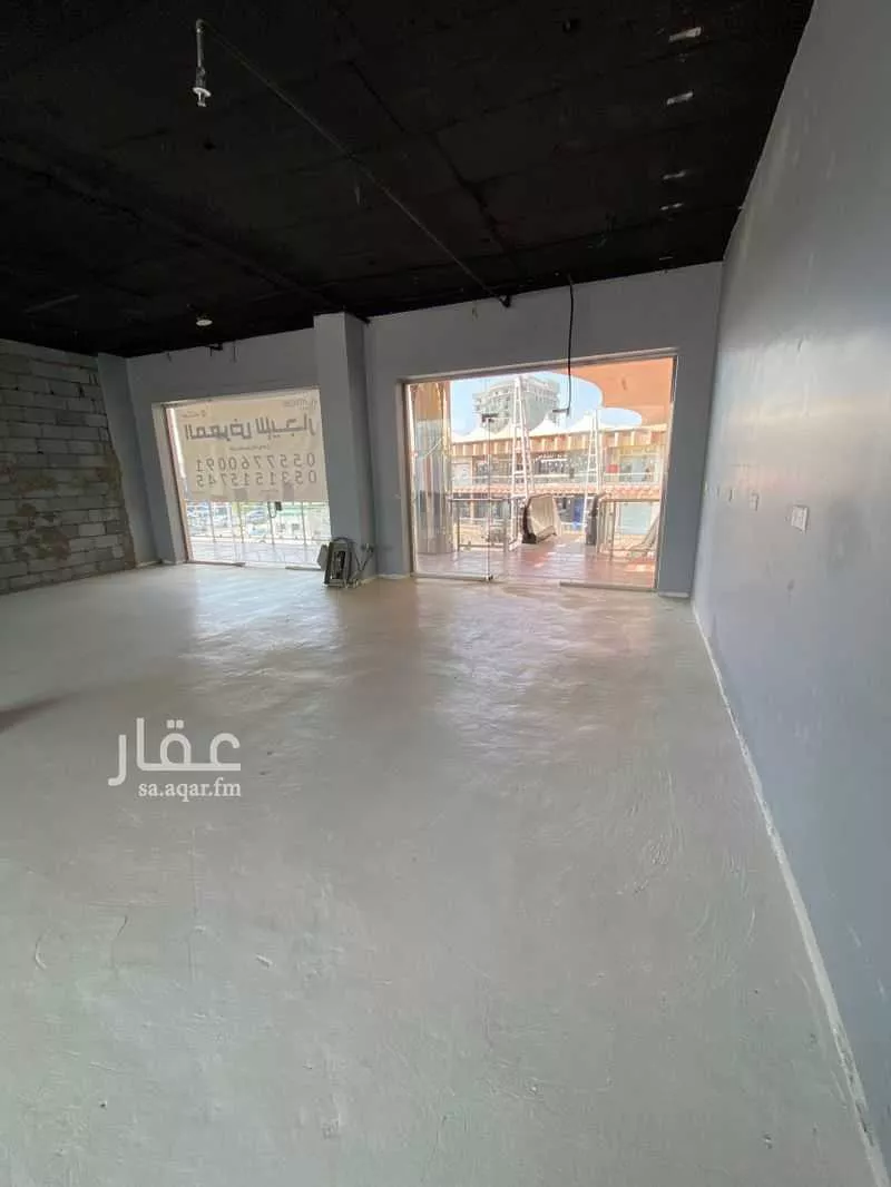 shop in Bir Uthman, Madinah 4