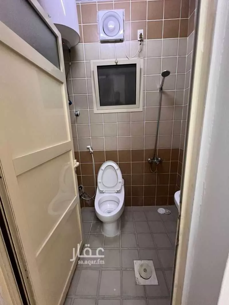2 bedroom apartment in South Al Khobar 3