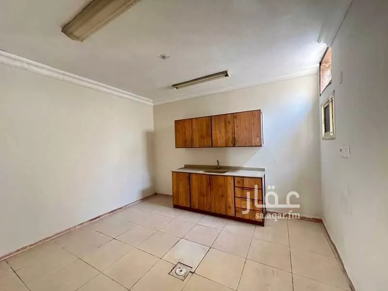 2 bedroom apartment in Al Thuqbah 4