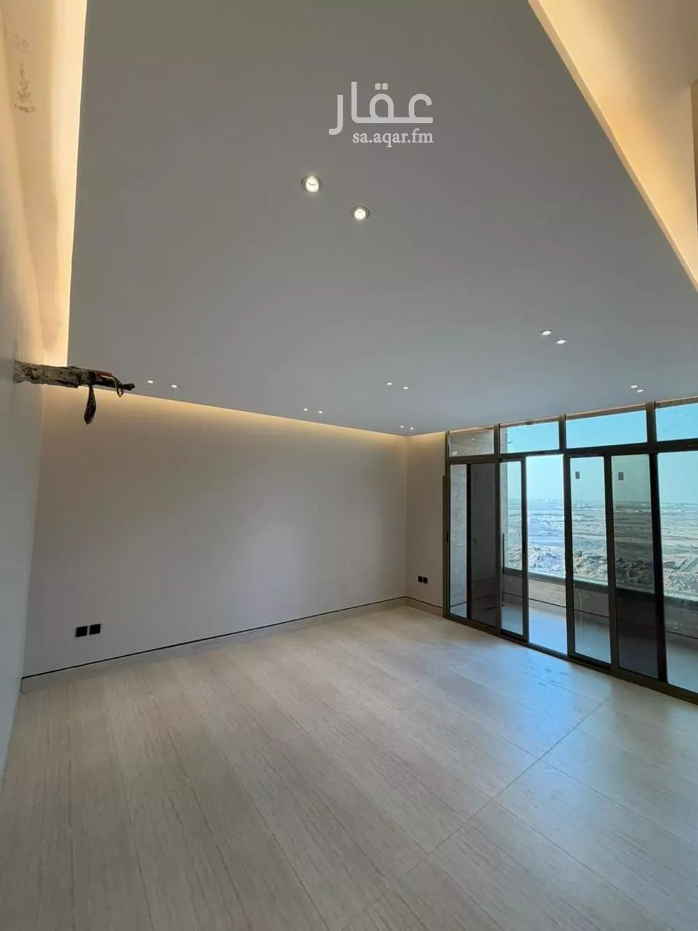 شقة 4 غرف في طيبة 2