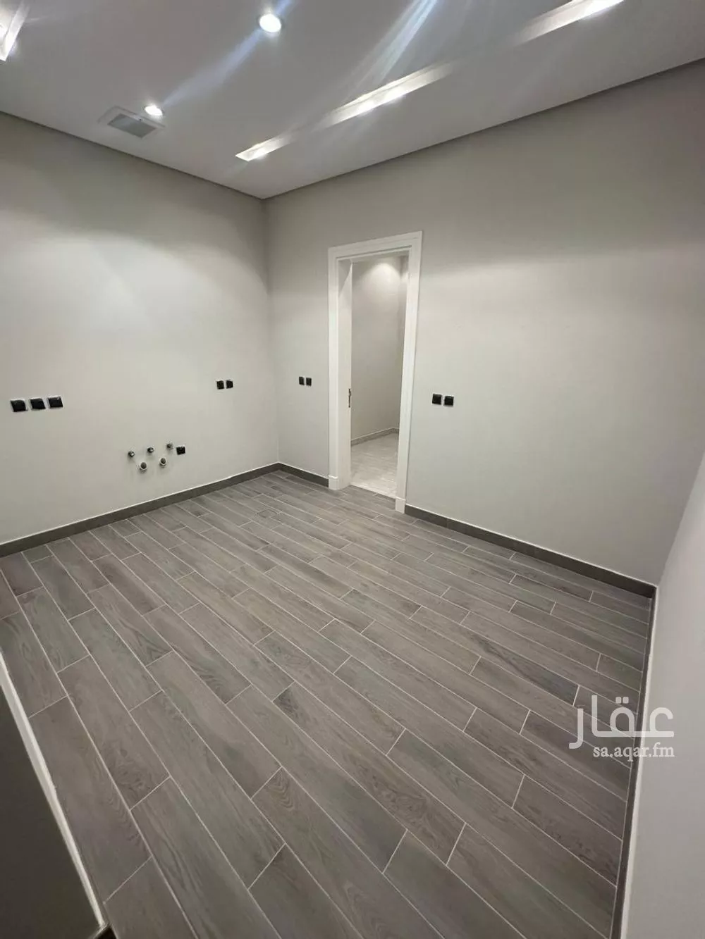 شقة 5 غرف في السلامة 3