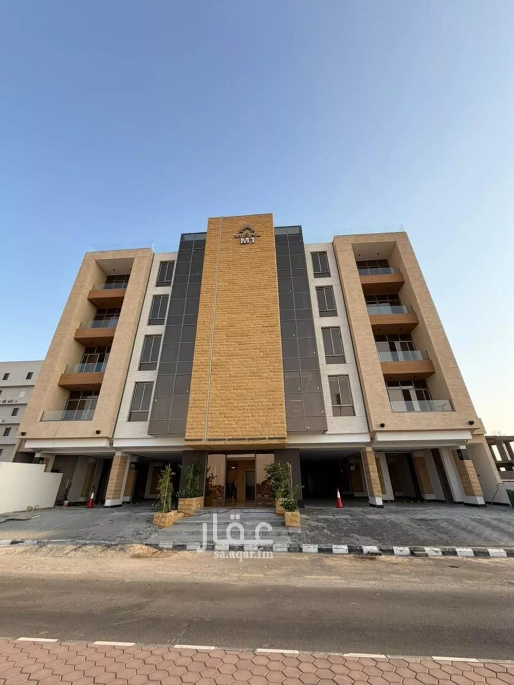 شقة 4 غرف في طيبة 1