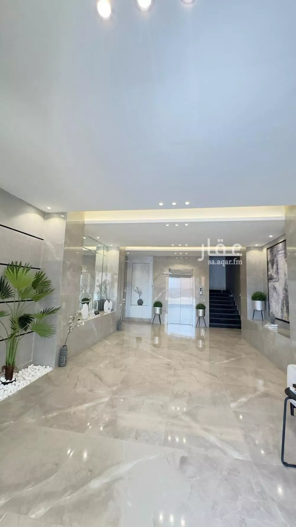 شقة 5 غرف في طيبة 2