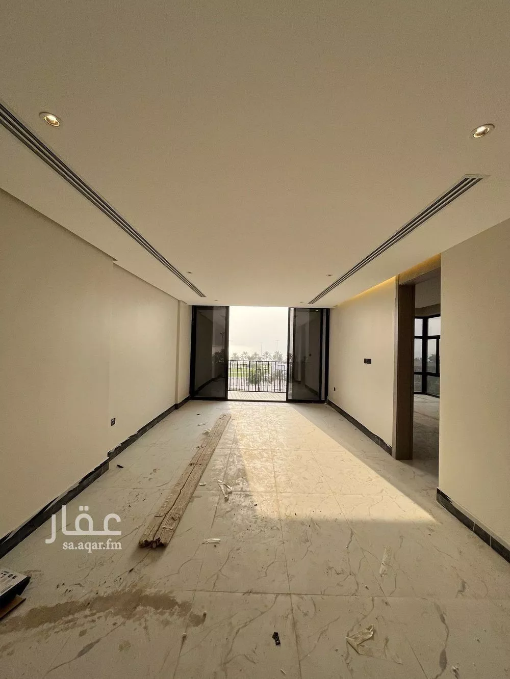 شقة 5 غرف في الشاطئ الغربي 5