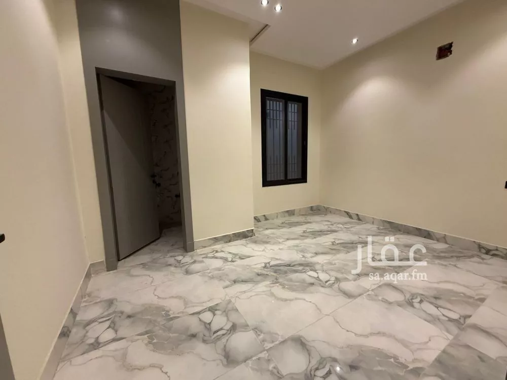 دور 4 غرف في طيبة 4