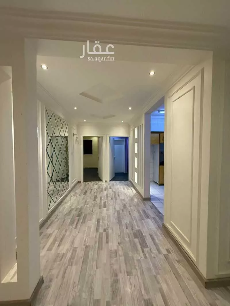 3 bedroom apartment in Al Hazm 4