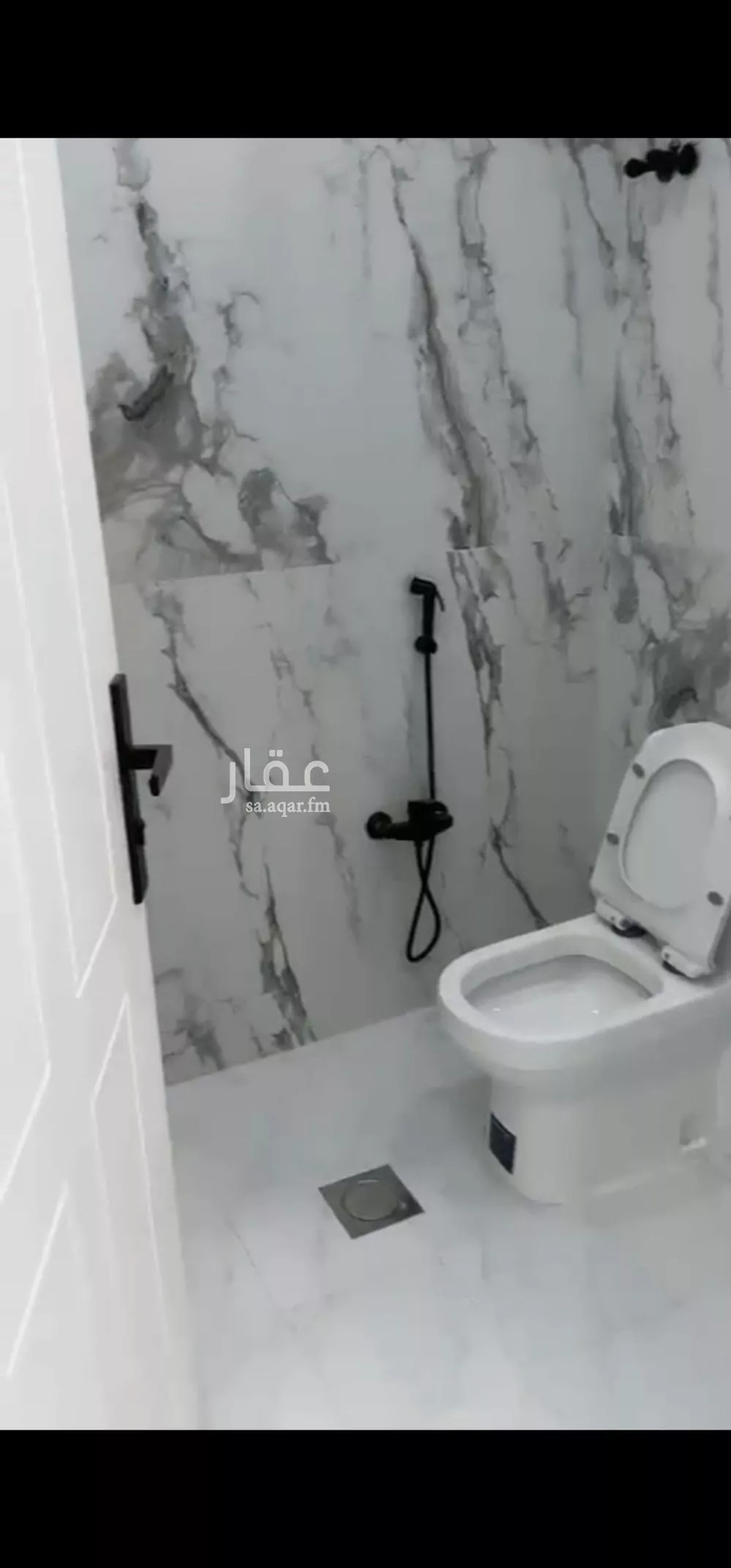 شقة 3 غرف في الرمال 1