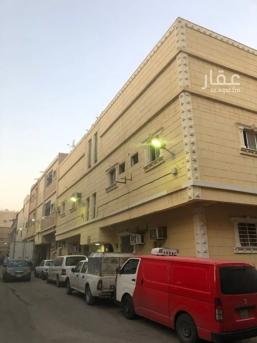 عمارة 270 م² في منفوحة 3