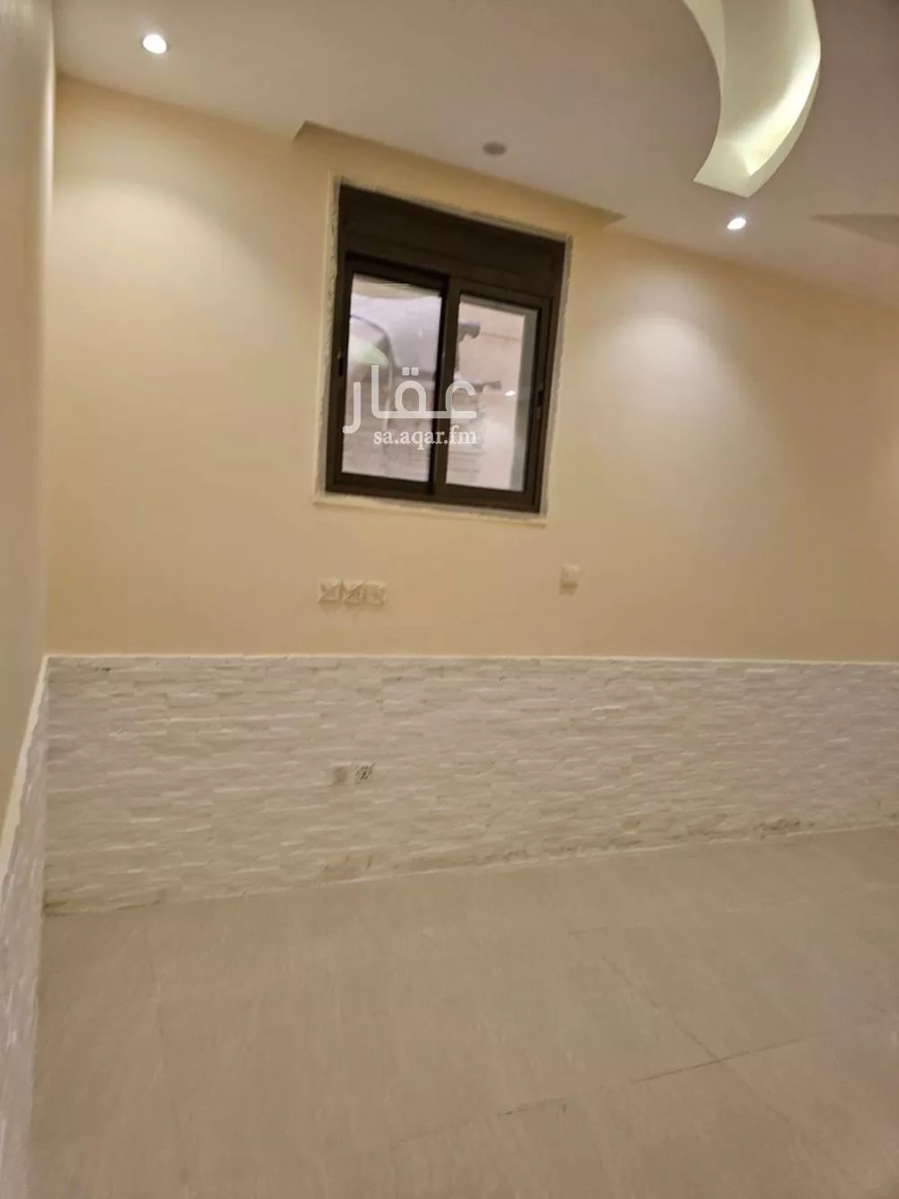 عمارة 769 م² في ابحر الجنوبية 4