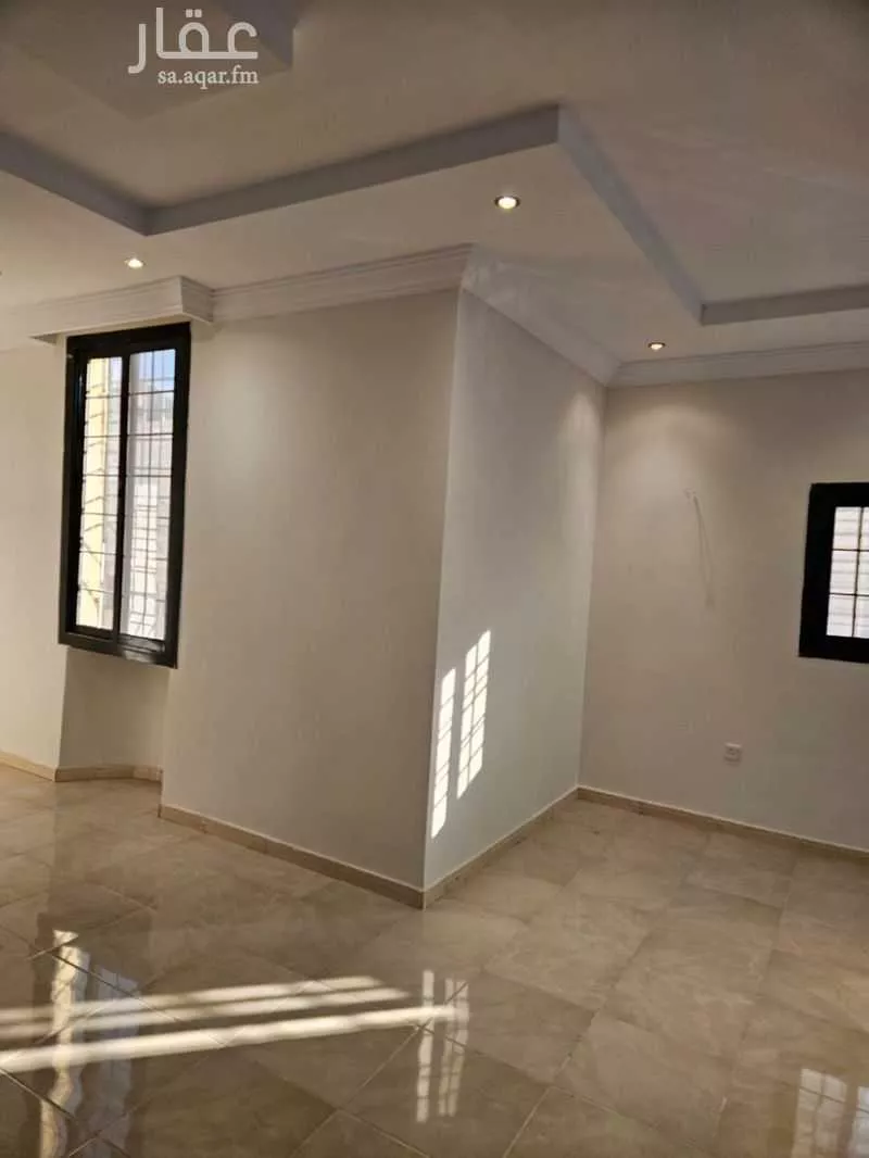 فيلا 7 غرف في الفلاح 2