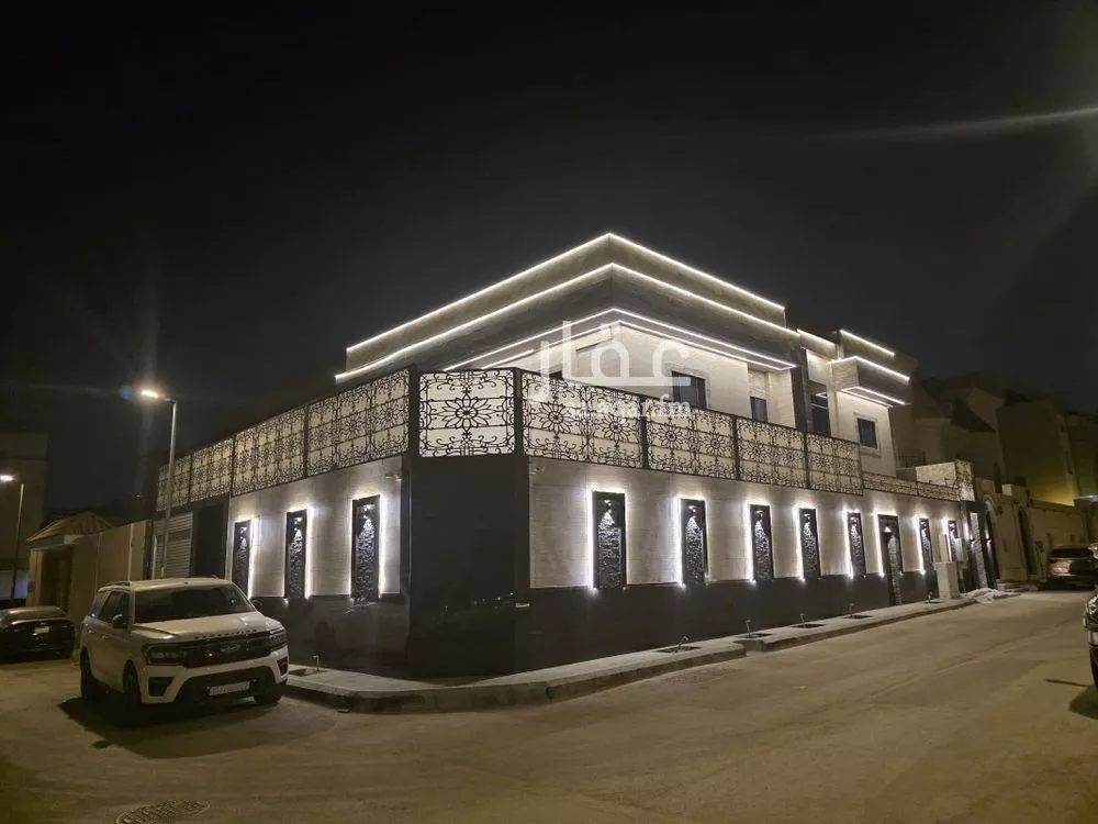 فيلا 6 غرف في العليا