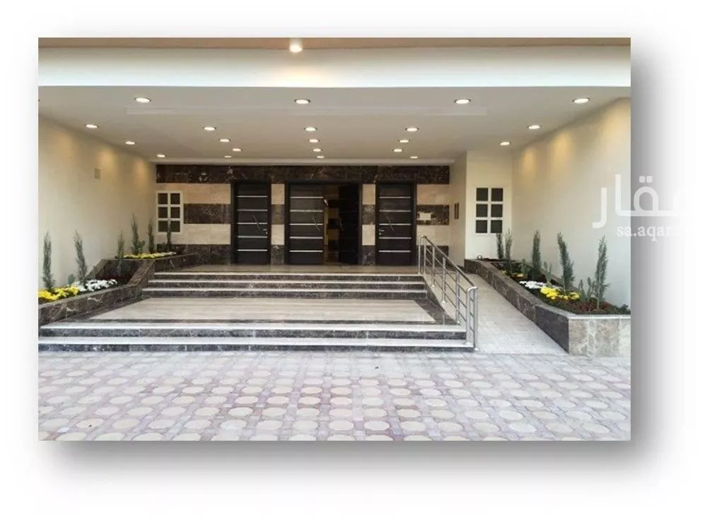 عمارة 2750 م² في السلام 5