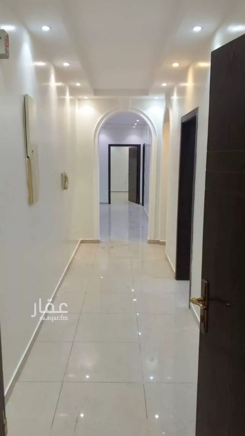 شقة 4 غرف في الصالحية 1