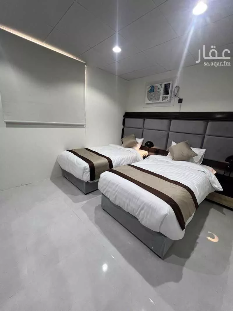 عمارة 400 م² في العريجاء الوسطى 1