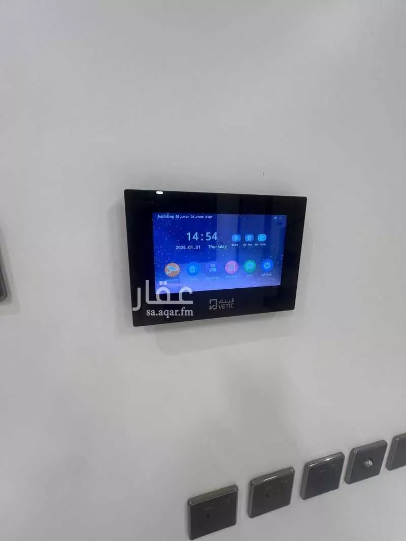 فيلا 6 غرف في السعادة 1