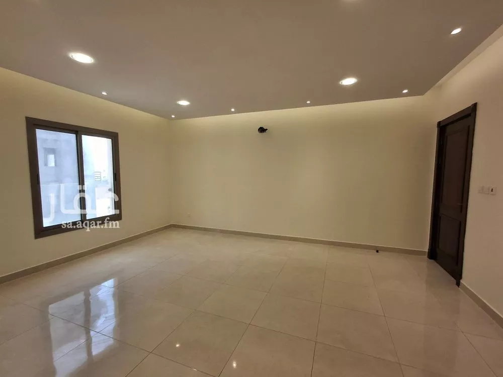 شقة 5 غرف في الزهراء 3