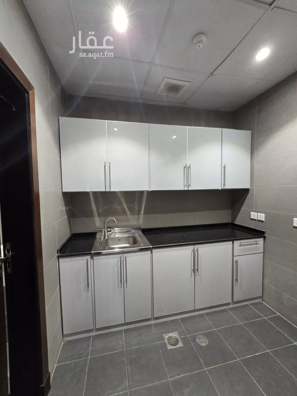 5 bedroom office in Al Zahra, Jeddah 9