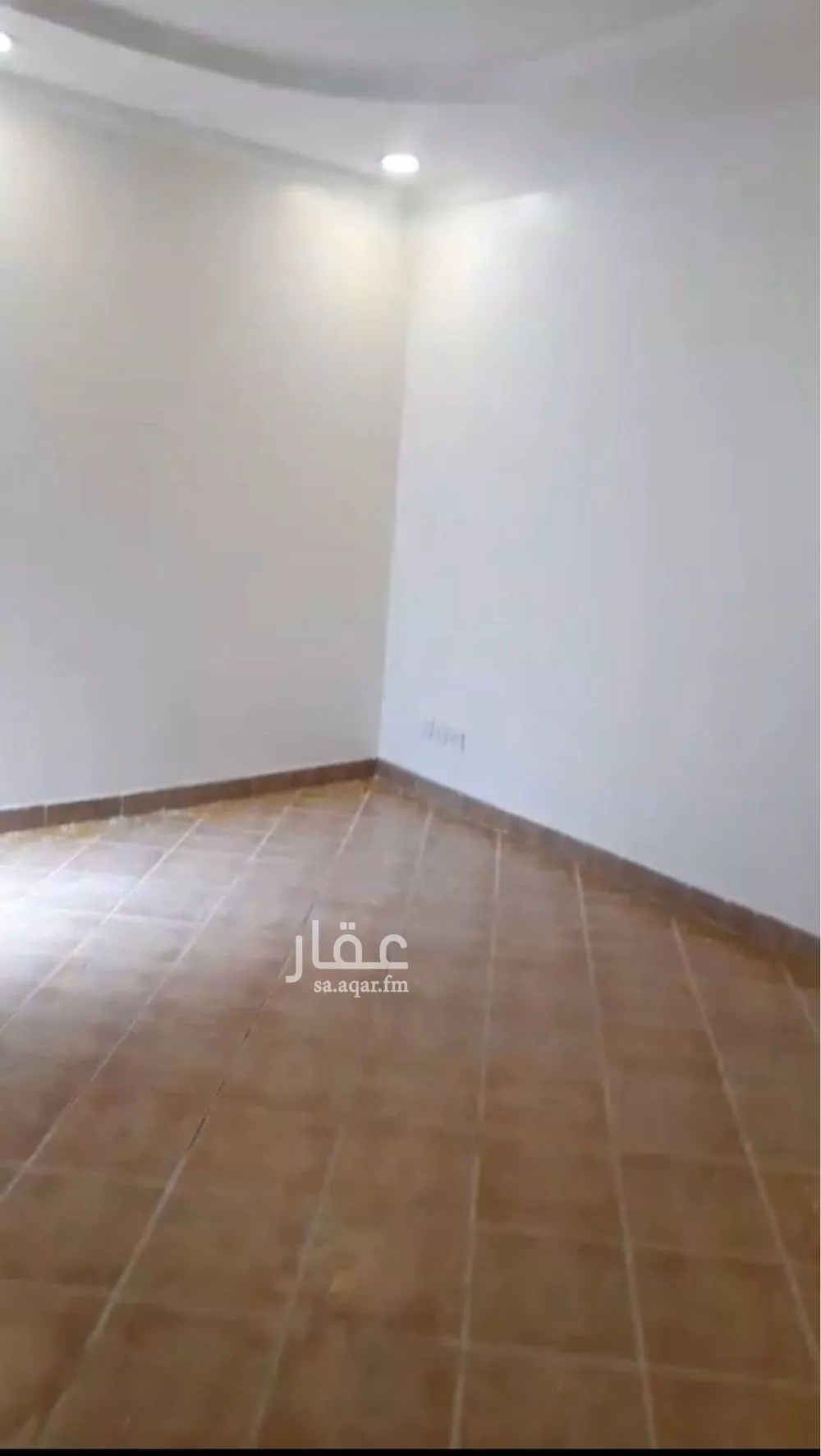 شقة 3 غرف في السعادة 2