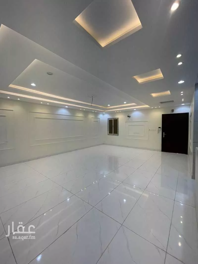 عمارة 1200 م² في طيبة