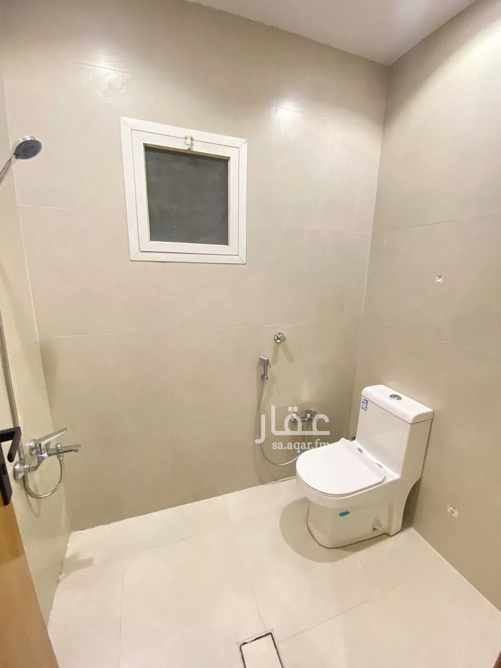 7 bedroom villa in Al Uraija Al Gharbiyah, Riyadh 9