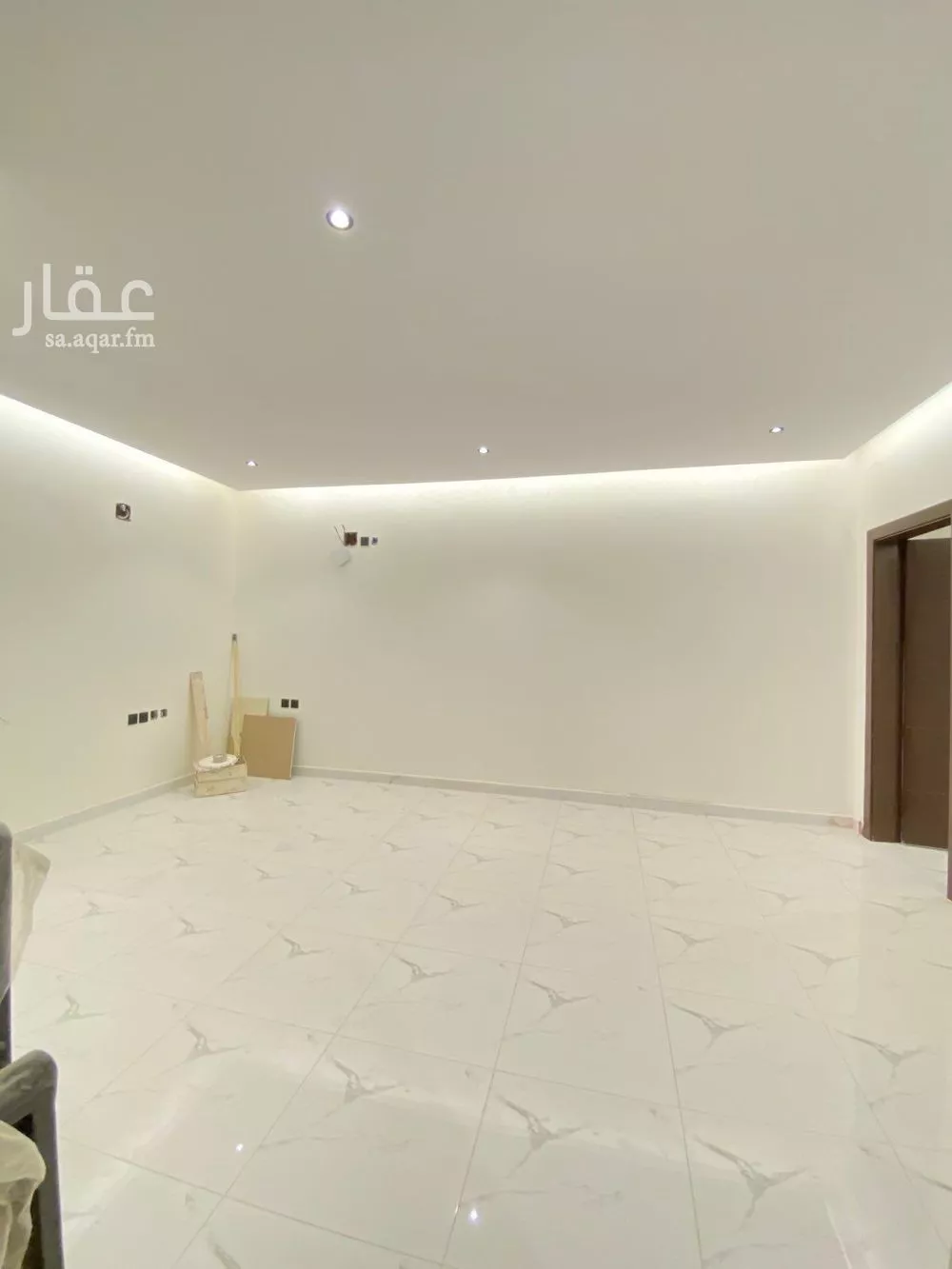 6 bedroom villa in Al Uraija Al Gharbiyah, Riyadh 13