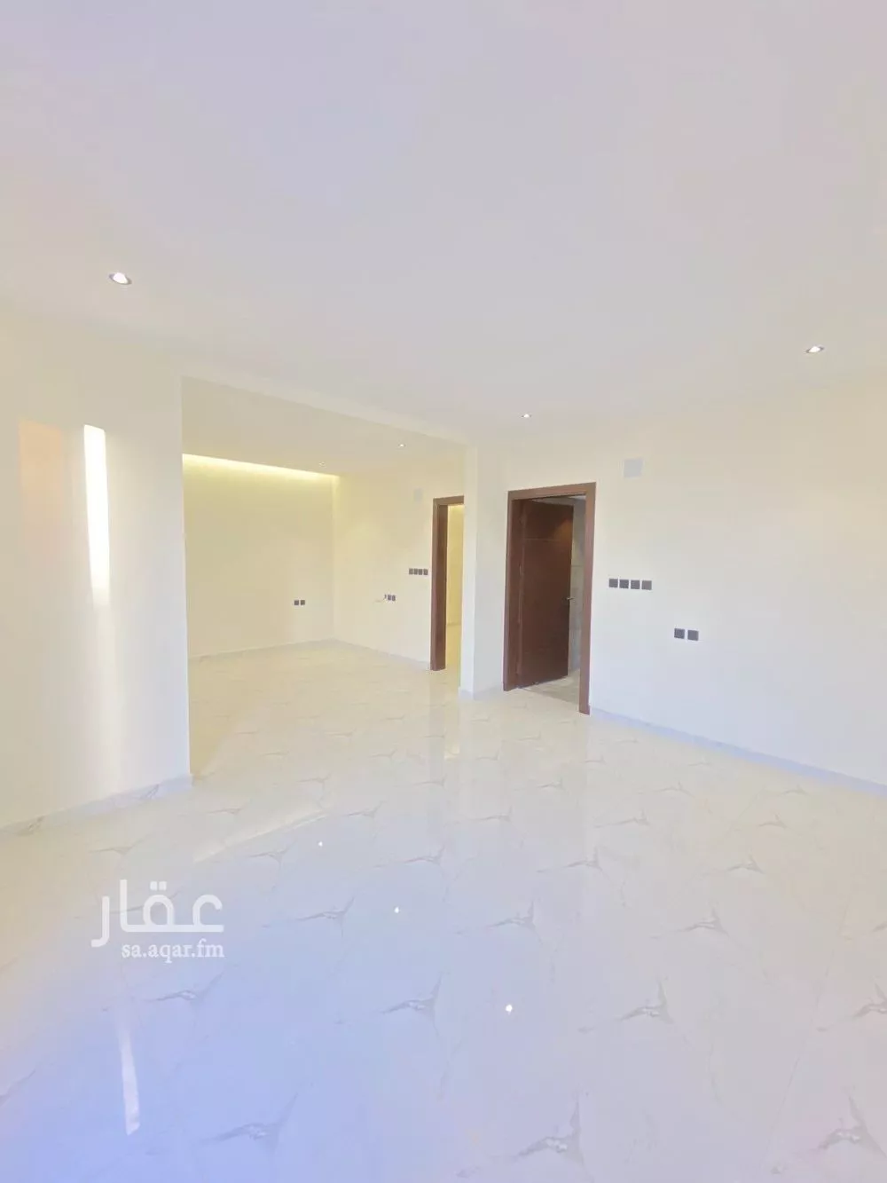 6 bedroom villa in Al Uraija Al Gharbiyah, Riyadh 16