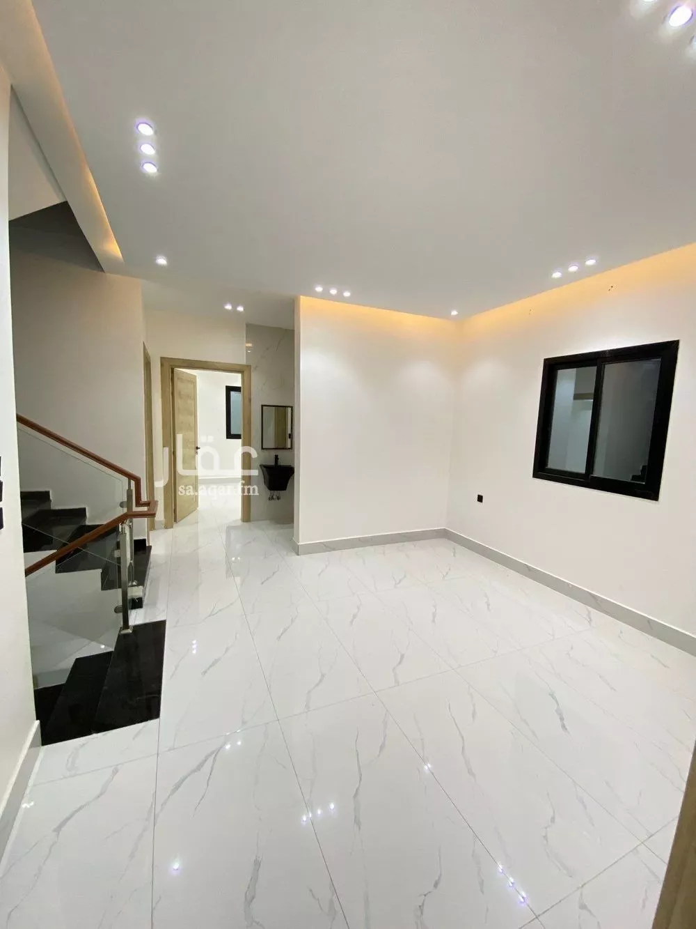 6 bedroom villa in Al Uraija Al Gharbiyah, Riyadh 17