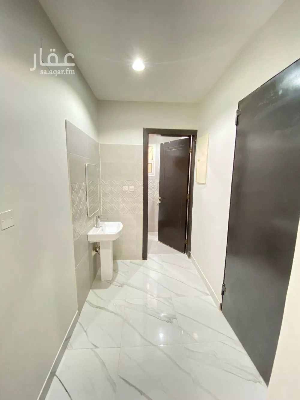 3 bedroom apartment in Al Hazm 3
