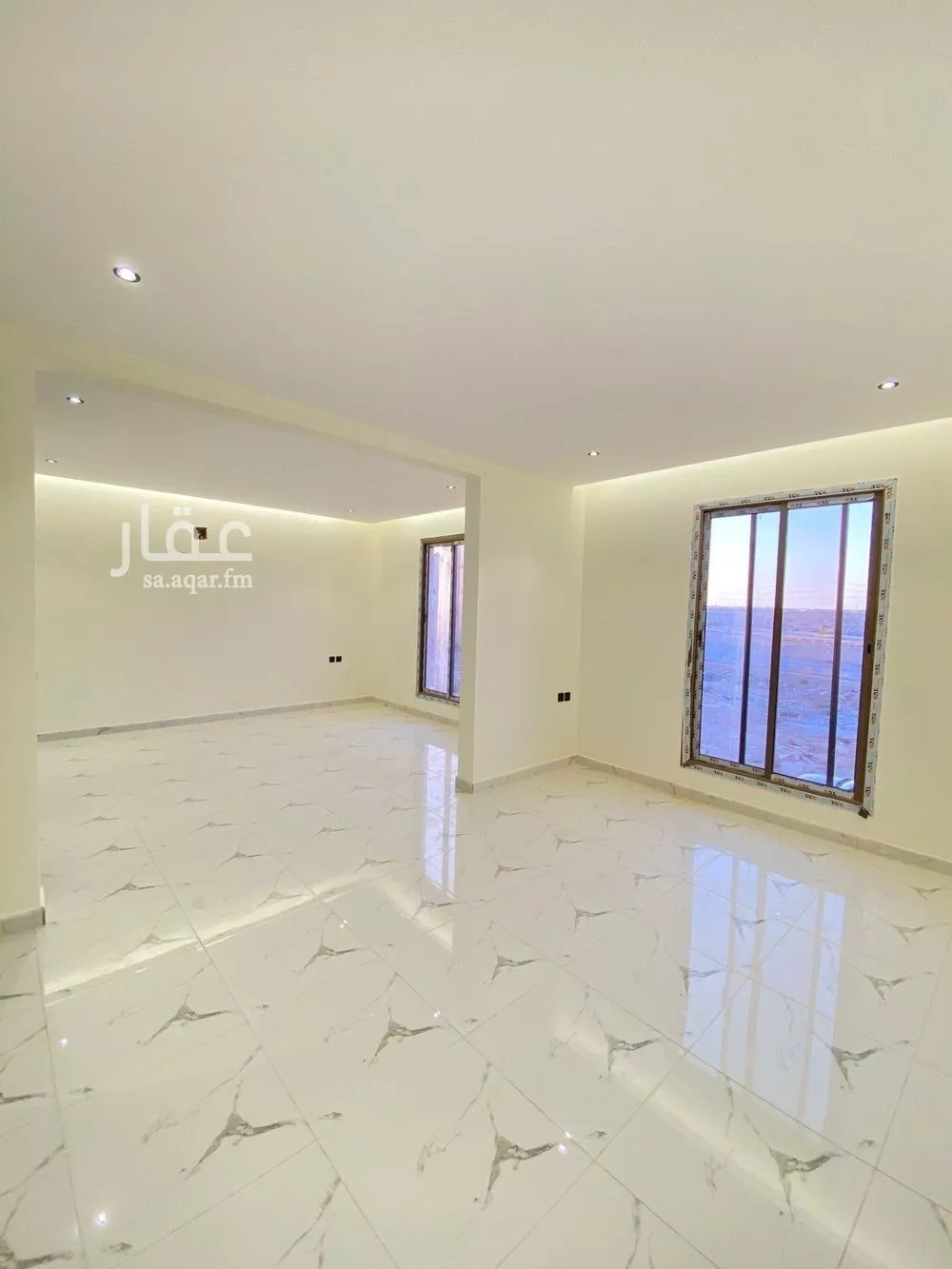 6 bedroom villa in Al Uraija Al Gharbiyah, Riyadh 15