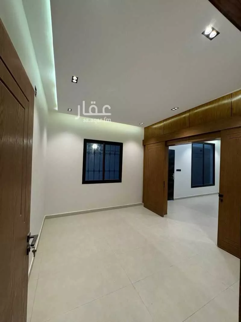 5 bedroom floor in Taibah 4