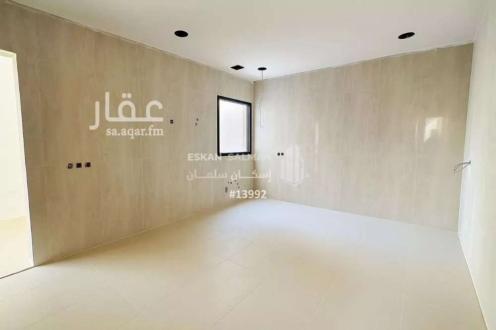 فيلا 8 غرف في ضاحية الملك فهد 2