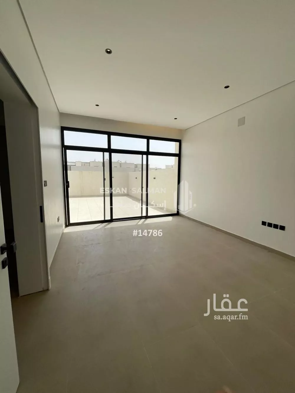 شقة 4 غرف في الحزم 3