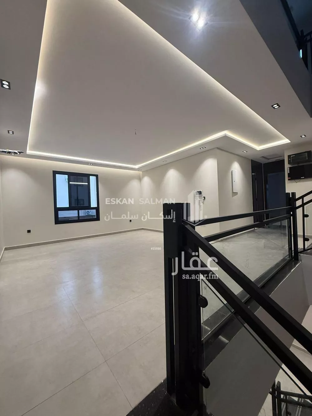 فيلا 8 غرف في الملك فهد 5