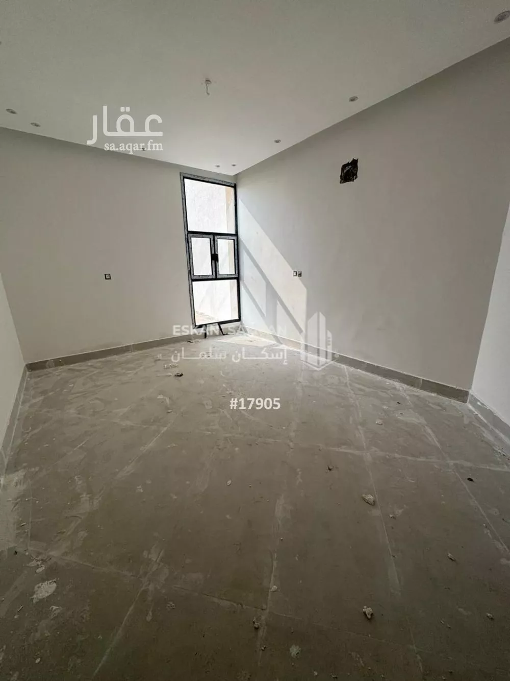 فيلا 8 غرف في الامواج 4