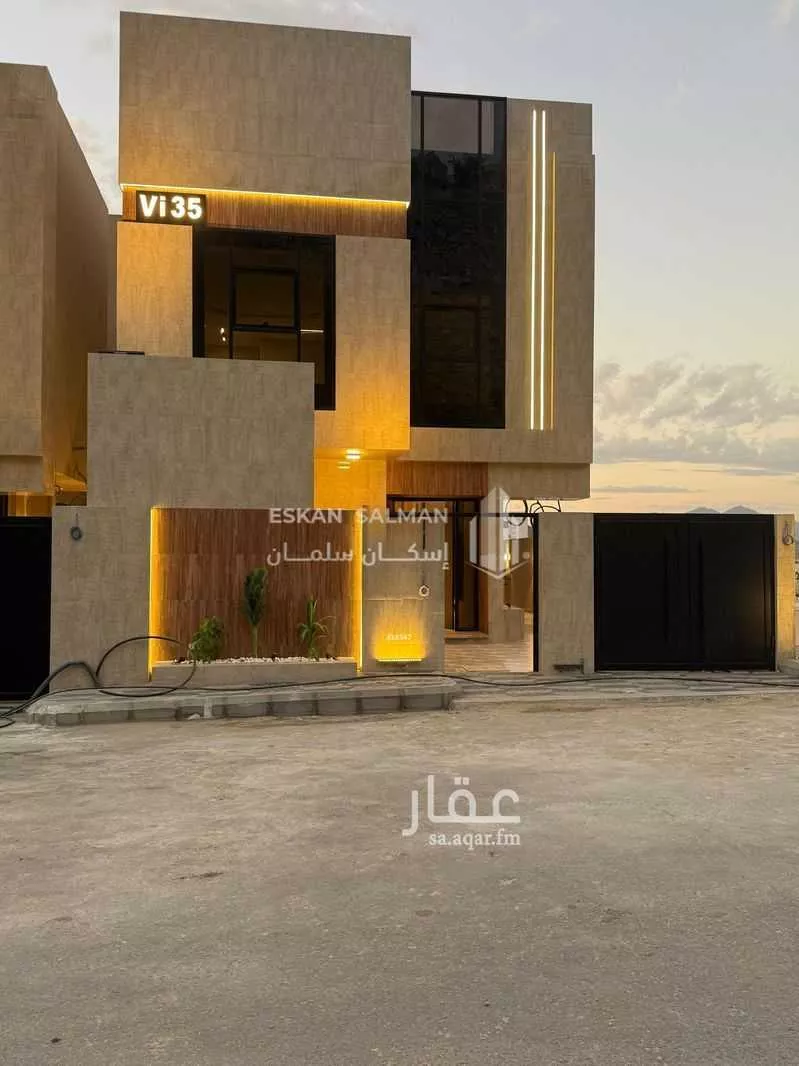 فيلا 8 غرف في العوالي 2