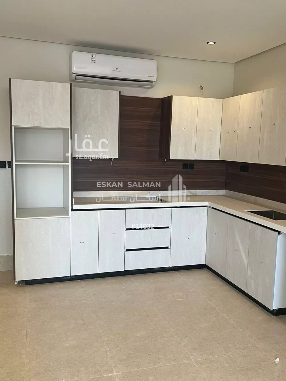 شقة 5 غرف في الحمرا 2