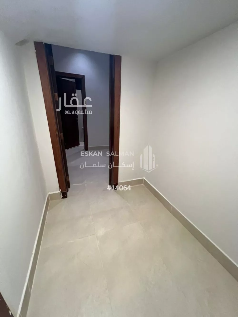 فيلا 6 غرف في النظيم 5