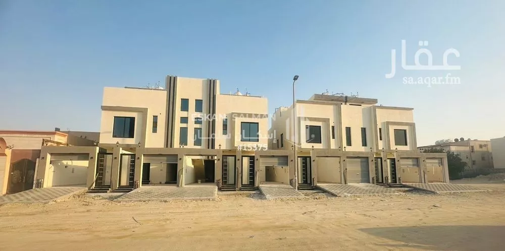 دور 5 غرف في ضاحية الملك فهد 1