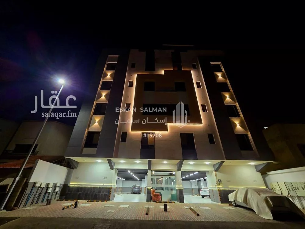 5 bedroom apartment in Al Salamah 4