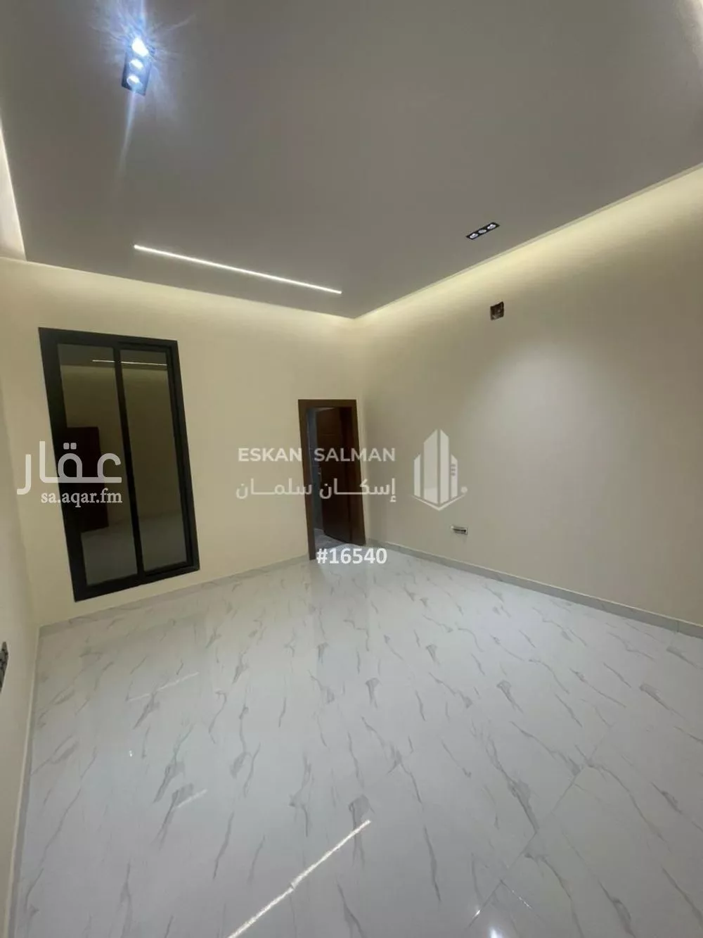 شقة 6 غرف في الرمال 2